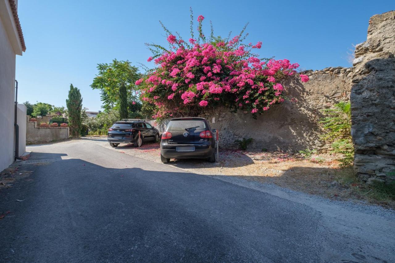 Vila Casa Vacanza Josephine Barcellona-Pozzo di Gotto Exteriér fotografie